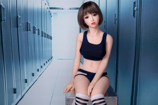 small chest sex doll