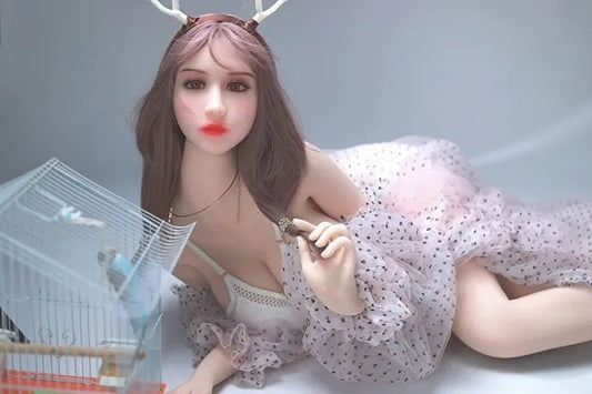 Tiny Boobs Sex Dolls: Celebrating the Allure of Delicate and Refined Figures