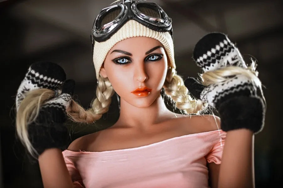 flat chest love doll